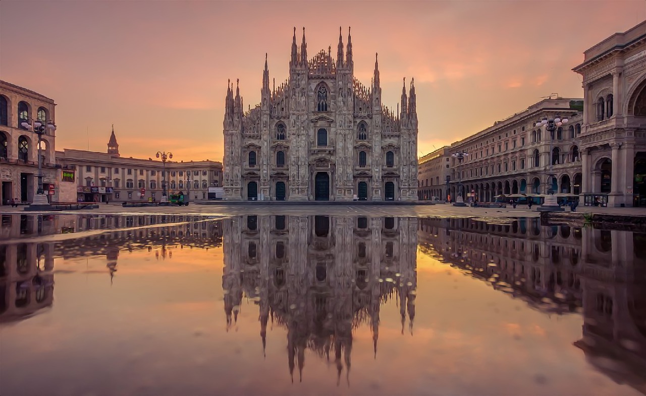 Foto de uma paisagem de Duomo di Milano.